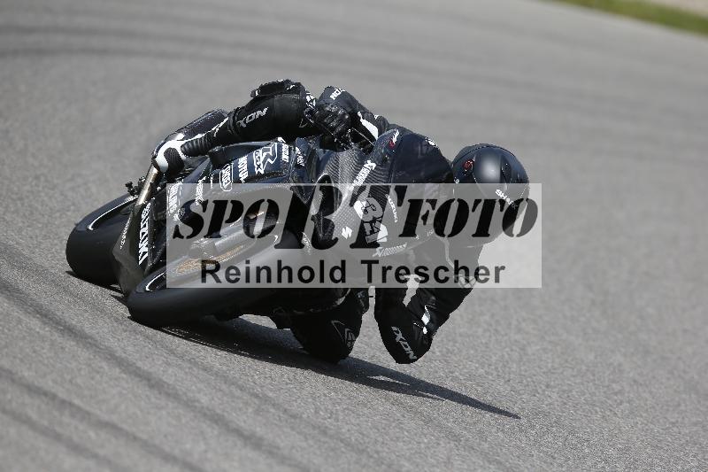 /Archiv-2024/29 12.06.2024 MOTO.CH Track Day ADR/Gruppe rot/31